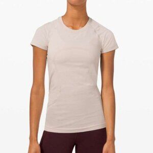 Lululemon Swiftly Tech Short Sleeve Crew - Size 8